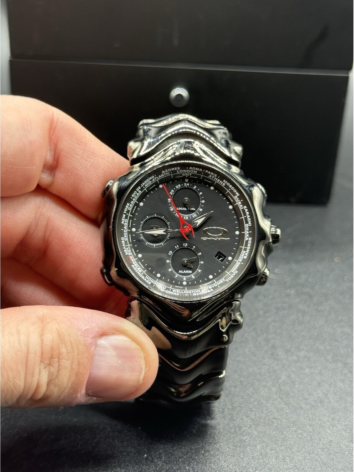 Oakley Gmt Stealth Black StainlessStealth Black Dial Watch Oakley Gmt Stealth Black StainlessStealth Black Dial Watch
